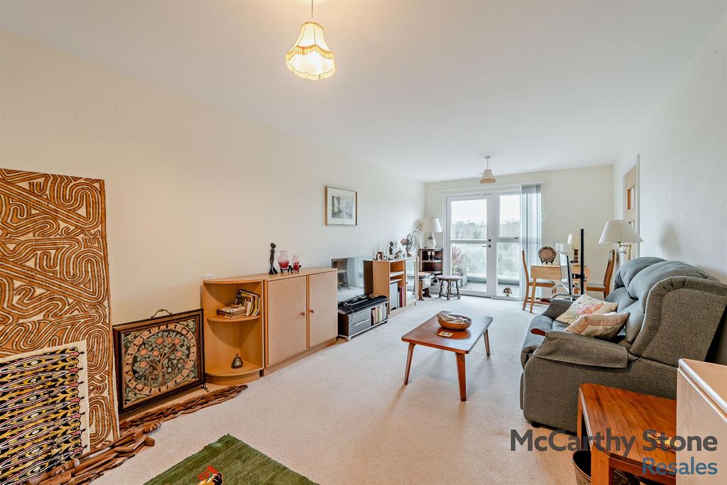 Additional image 3 of 2 bed flat for saleBowles Court, Westmead Lane, Chippenham, Wiltshire SN15