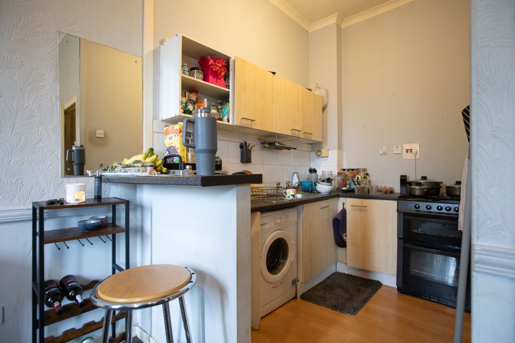 Additional image 7 of 1 bed flat for saleCrossgates, Larkhall ML9