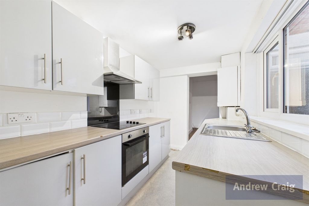 Additional image 5 of 2 bed flat for saleAlfred Avenue, Bedlington NE22