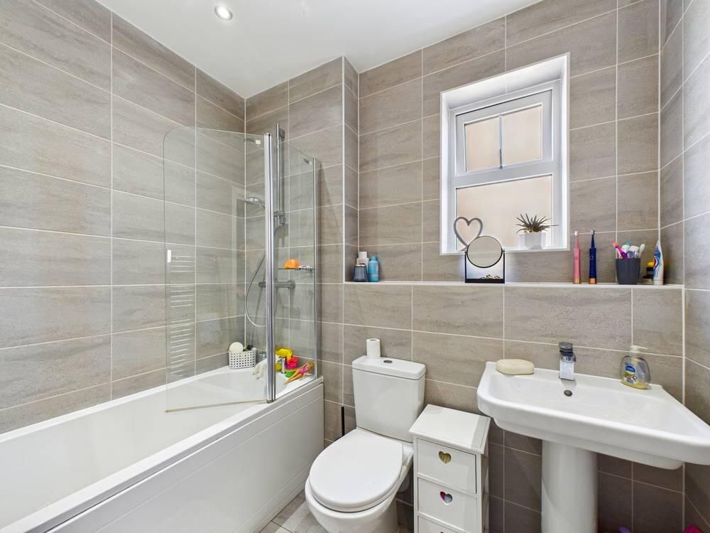 Additional image 7 of 4 bed detached house for saleHaydock Avenue, Castleford WF10