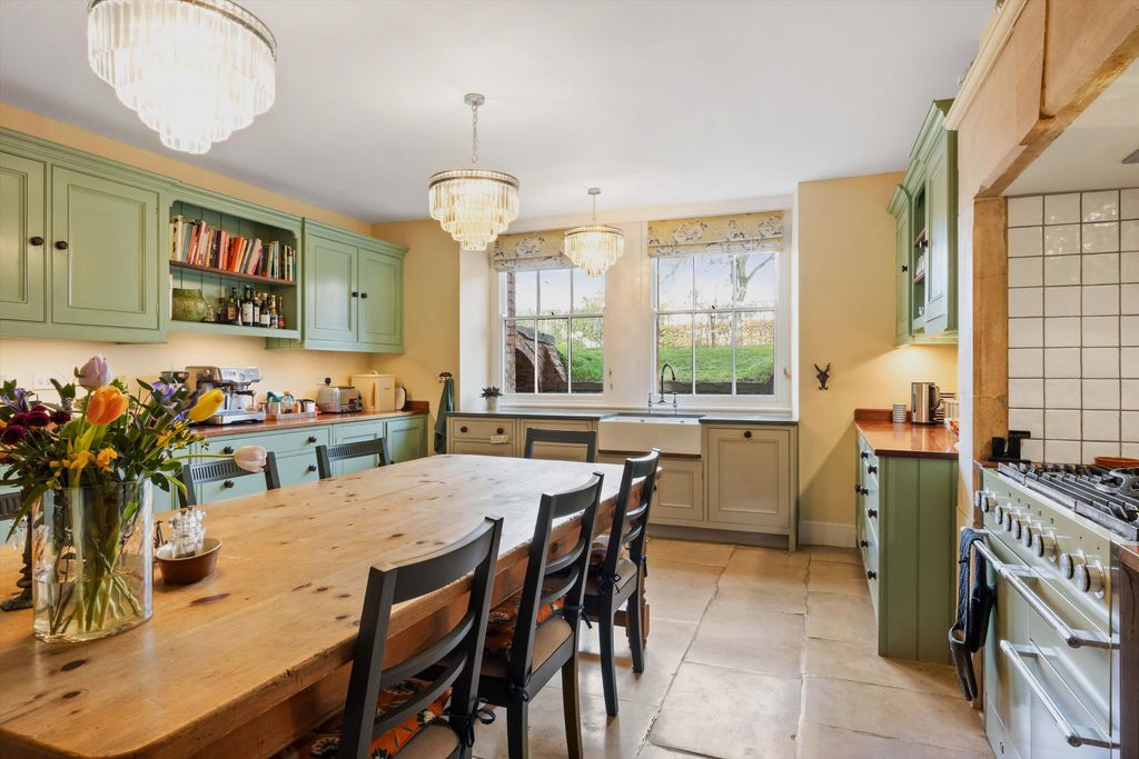 Additional image 5 of 6 bed detached house for saleMoorend Park Road, Cheltenham, Gloucestershire GL53