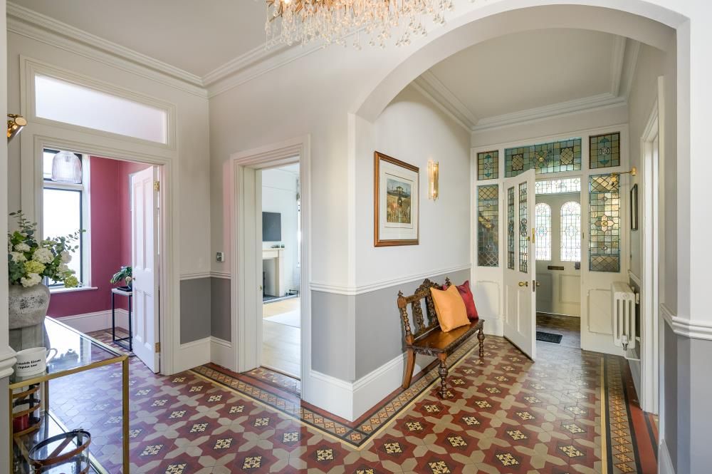 Additional image 8 of 6 bed semi-detached house for saleThe Avenue, Cirencester, Gloucestershire GL7