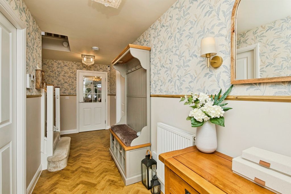 Additional image 15 of 4 bed detached house for saleRook Drive, Burton-On-Trent DE13