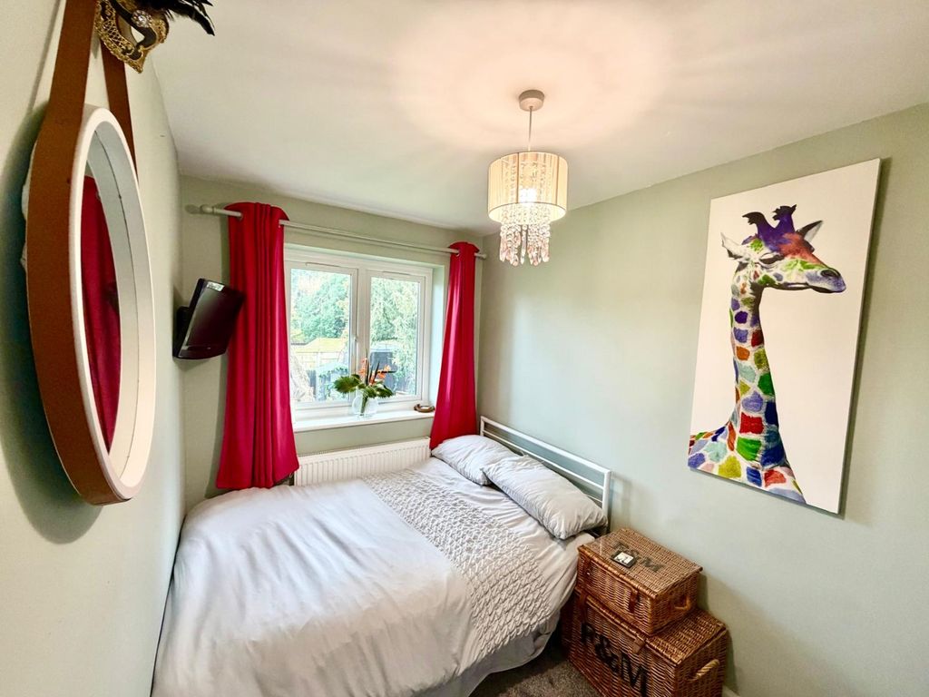 Additional image 10 of 4 bed detached house for saleLittle Green Lane, Chertsey, Surrey KT16