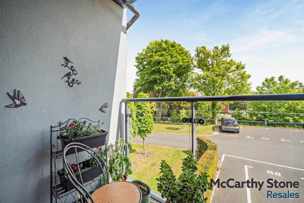 Additional image 3 of 1 bed flat for saleFreeman House, Keepers Close, Canterbury CT1