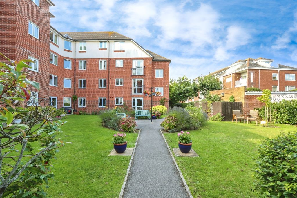 Additional image 15 of 1 bed flat for saleStour Road, Christchurch BH23