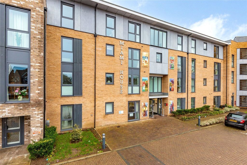 Additional image 7 of 2 bed flat for salePrinces Road, Chelmsford, Essex CM2