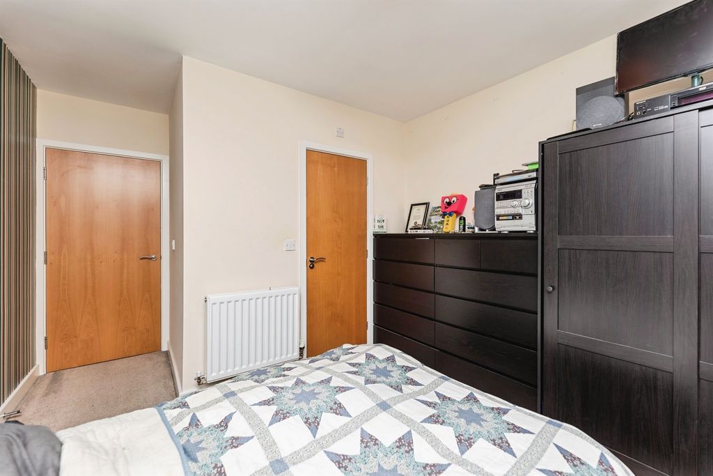 Additional image 16 of 2 bed flat for salePriory Chase, Pontefract WF8