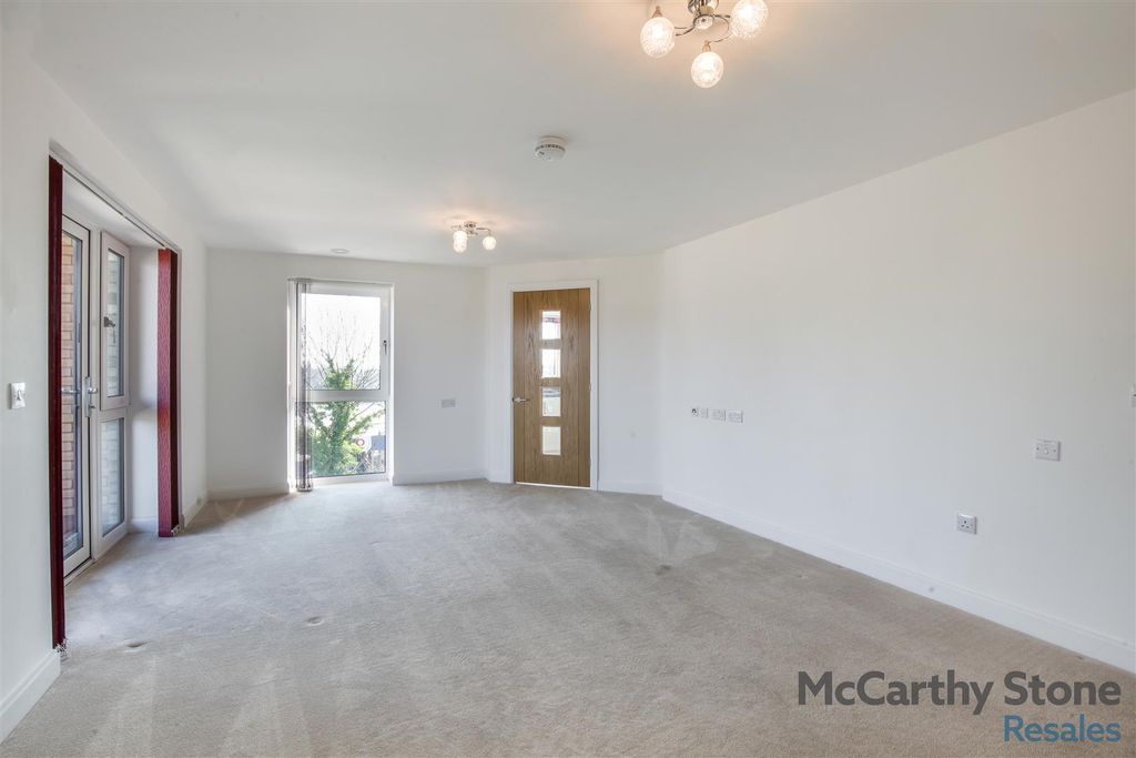Additional image 5 of 2 bed flat for saleMiami House, Princes Road, Chelmsford, Essex CM2