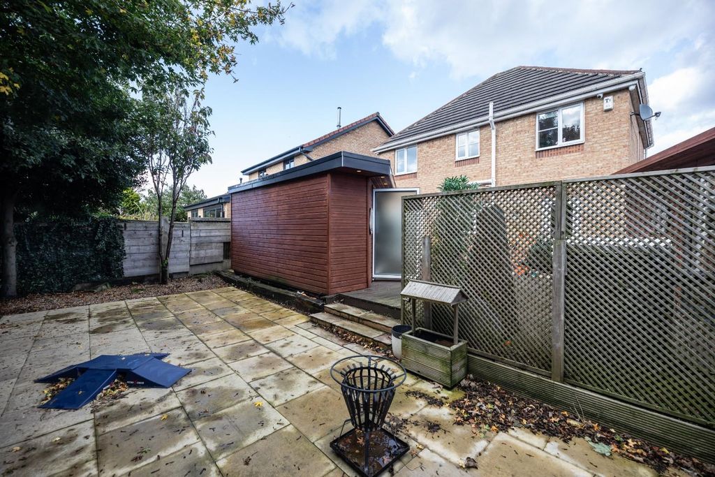 Additional image 17 of 5 bed detached house for saleRedhill Walk, Castleford WF10