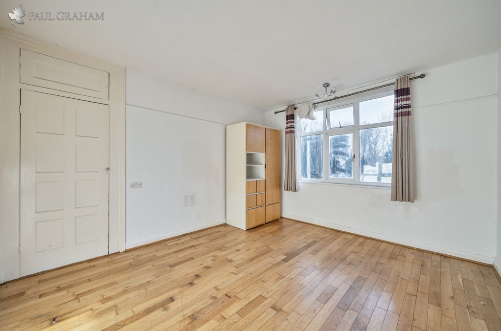 Additional image 7 of 3 bed semi-detached house for saleDenmark Road, Carshalton SM5
