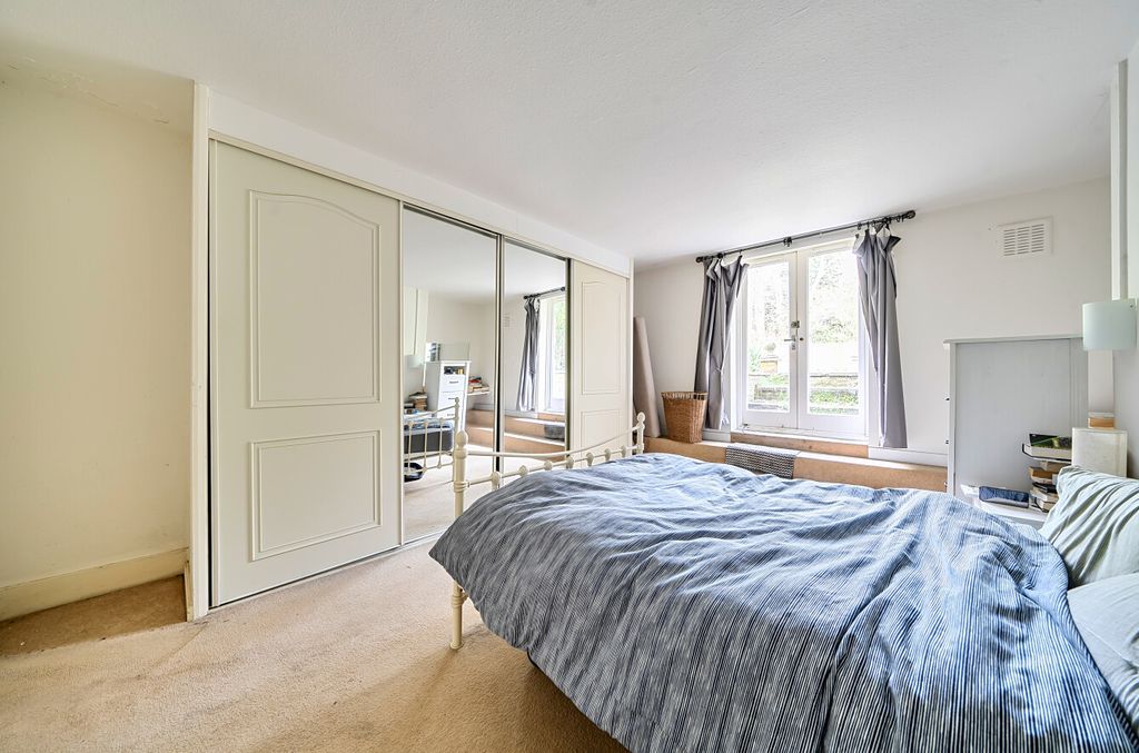 Additional image 12 of 1 bed flat for saleLower Camden, Chislehurst, Kent BR7