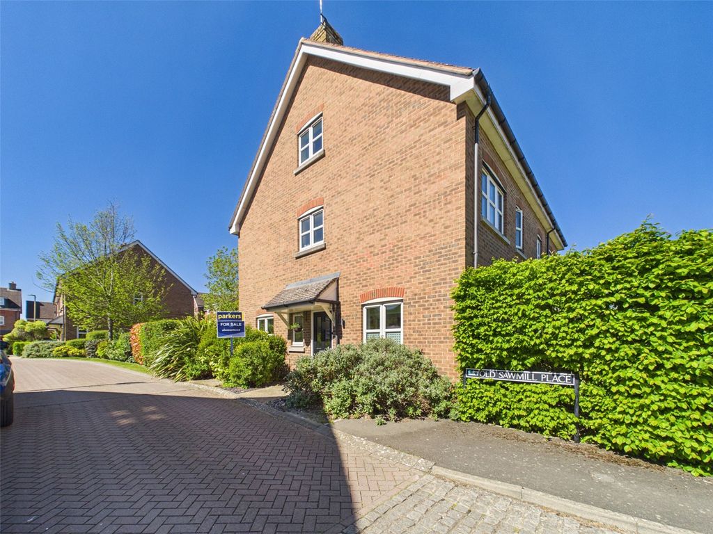 Additional image 2 of 4 bed semi-detached house for saleOld Sawmill Place, Chinnor, Oxfordshire OX39