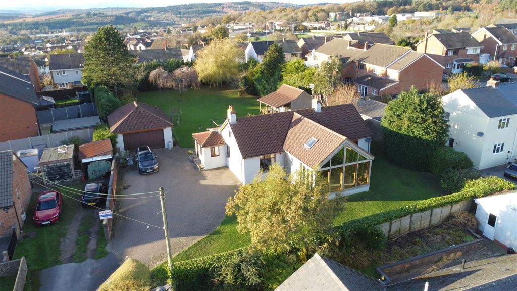 Additional image 18 of 3 bed detached bungalow for saleLittledean Hill Road, Cinderford GL14