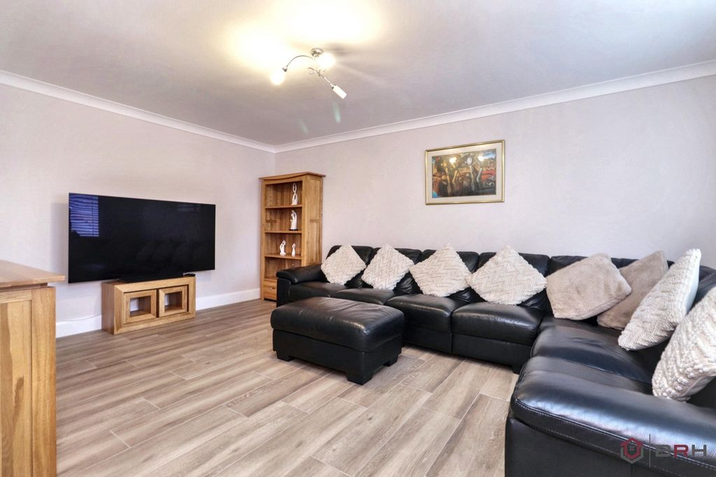 Additional image 7 of 5 bed detached house for salePasture Way, Castleford WF10