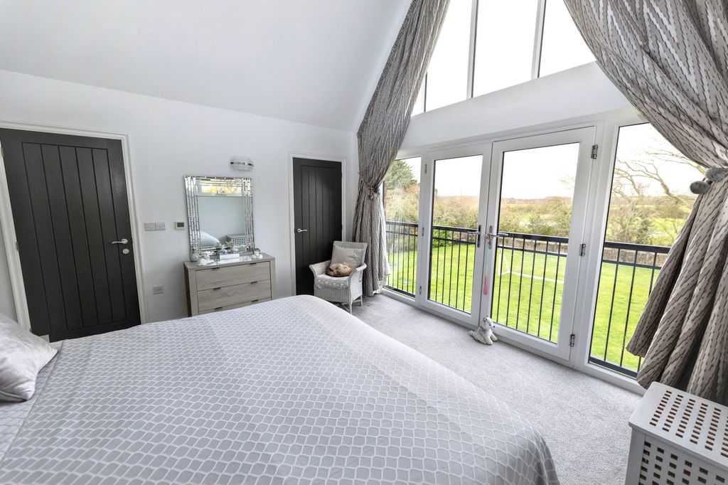 Additional image 14 of 4 bed detached house for saleHeath Road, St Osyth CO16