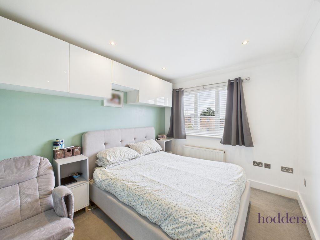 Additional image 4 of 2 bed flat for saleIsis House, Bridge Wharf, Chertsey, Surrey KT16