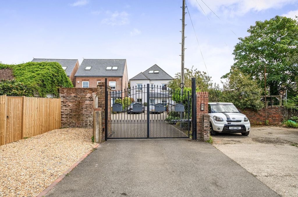 Additional image 34 of 4 bed detached house for saleLyndhurst Place, Chichester PO19