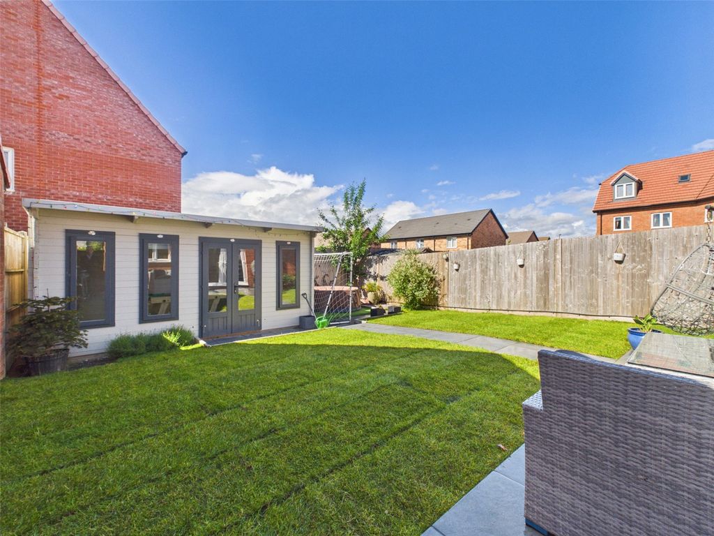 Additional image 23 of 4 bed detached house for saleEmperor Way, Chinnor, Oxfordshire OX39