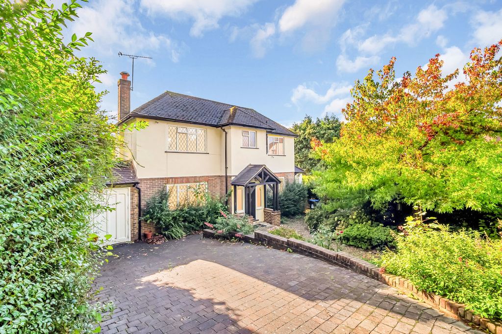 Additional image 3 of 3 bed detached house for saleHarestone Hill, Caterham CR3