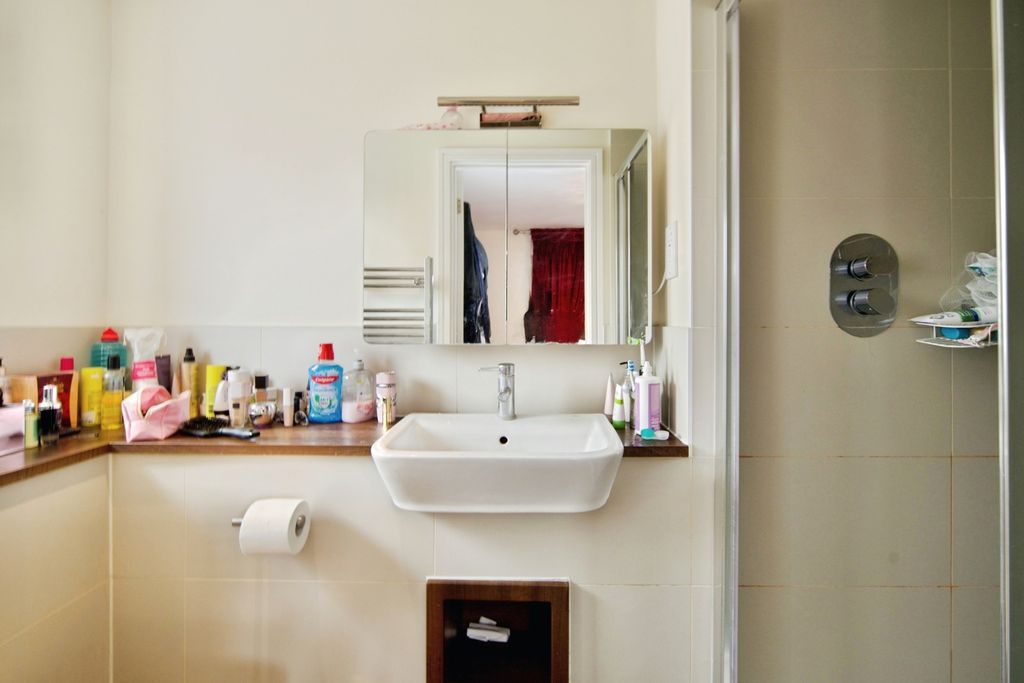 Additional image 15 of 4 bed end terrace house for saleAlderwood Terrace, Chigwell IG7