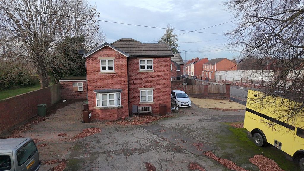 Additional image 23 of 4 bed detached house for saleLumley Street, Castleford WF10