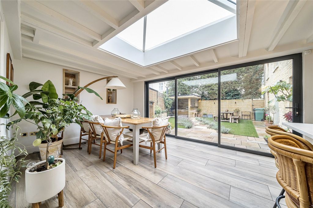 Additional image 4 of 4 bed link detached house for saleCoxwell Street, Cirencester, Gloucestershire GL7