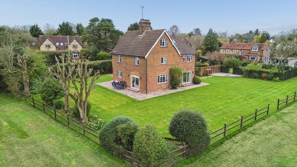 Additional image 32 of 6 bed detached house for saleTwo Dells Lane, Ashley Green, Chesham HP5