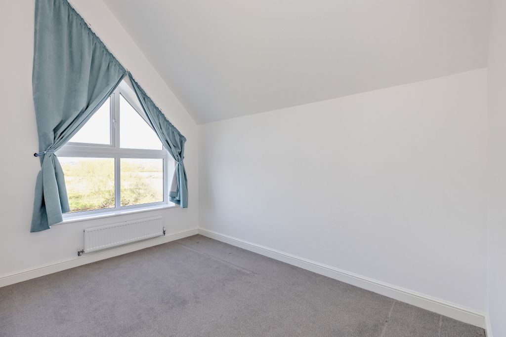 Additional image 18 of 4 bed link detached house for saleWaterside Crescent, Castleford, West Yorkshire WF10