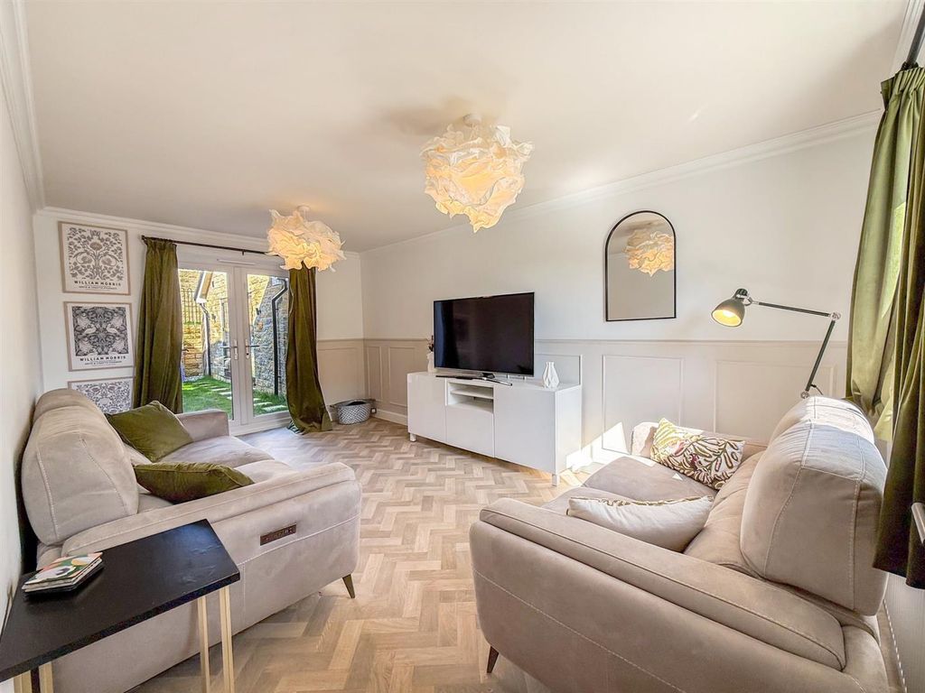Additional image 2 of 5 bed detached house for saleSilkstone Crescent, Buxton SK17