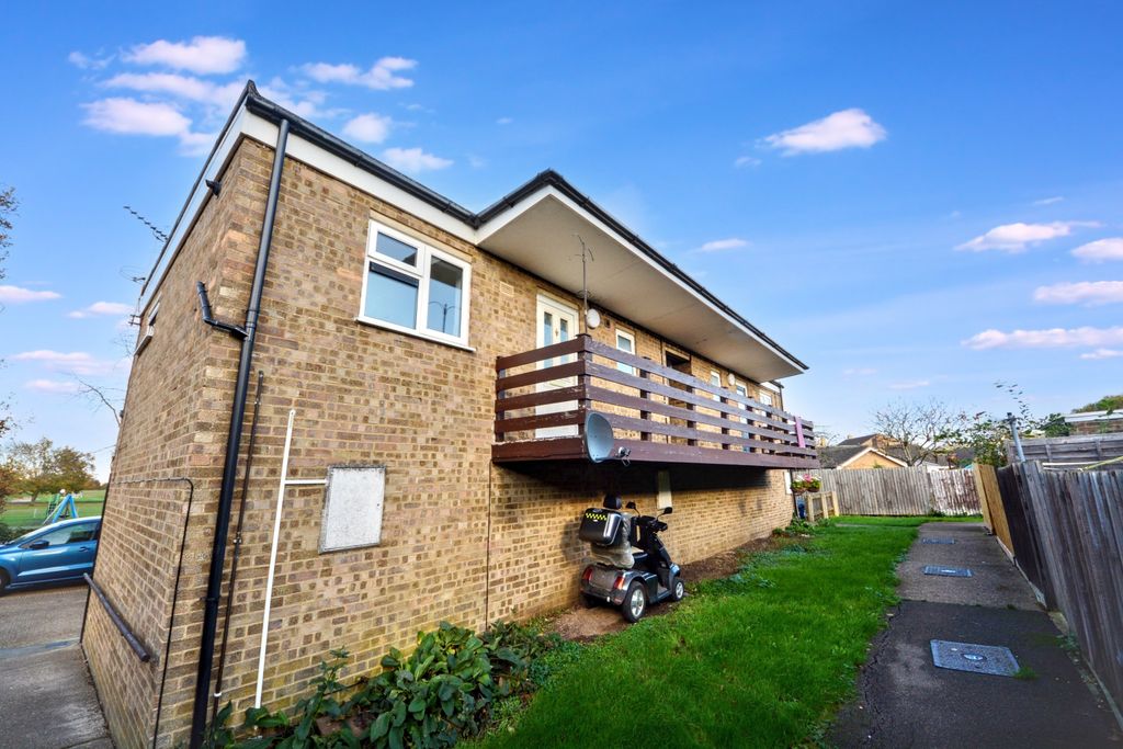 1 bed flat for saleOswald Close, Ramsey, Huntingdon PE26