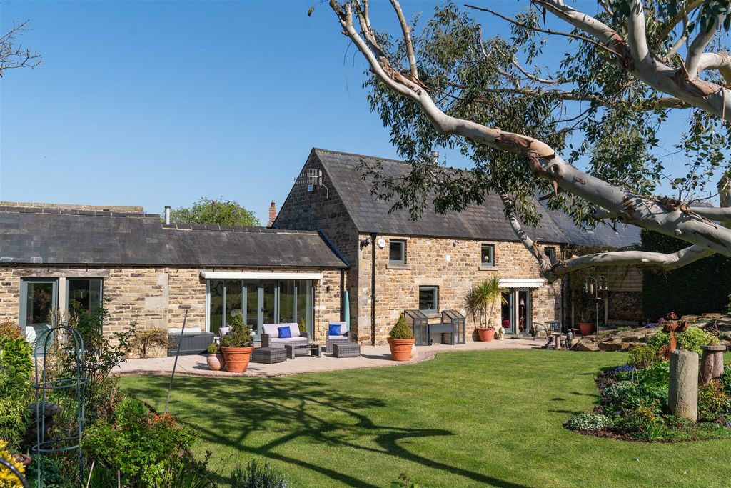 Additional image 60 of 4 bed property for saleHawthorne Barns, Walton Back Lane, Somersall, Chesterfield S42