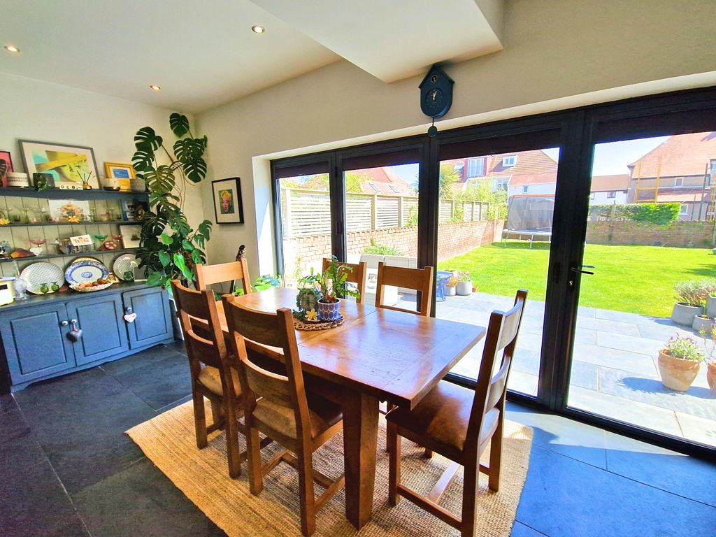 Additional image 9 of 6 bed semi-detached house for saleLougher Gardens, Porthcawl CF36