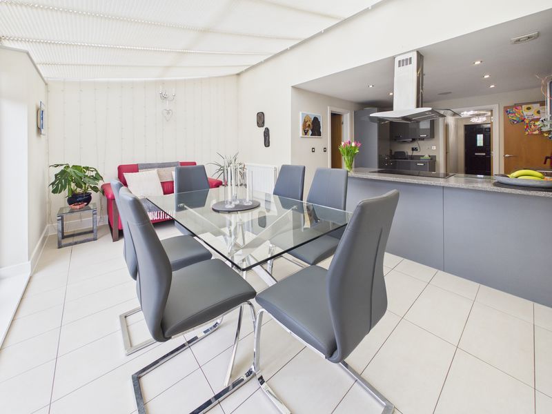 Additional image 7 of 5 bed detached house for saleNewbery Close, Caterham CR3