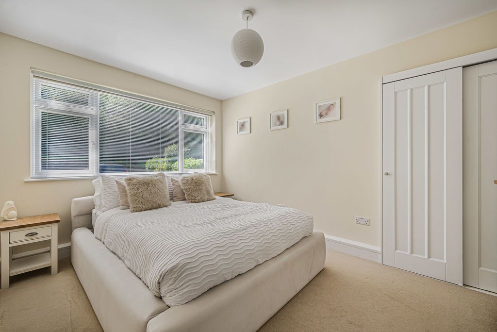 Additional image 5 of 2 bed flat for saleOld Perry Street, Chislehurst BR7