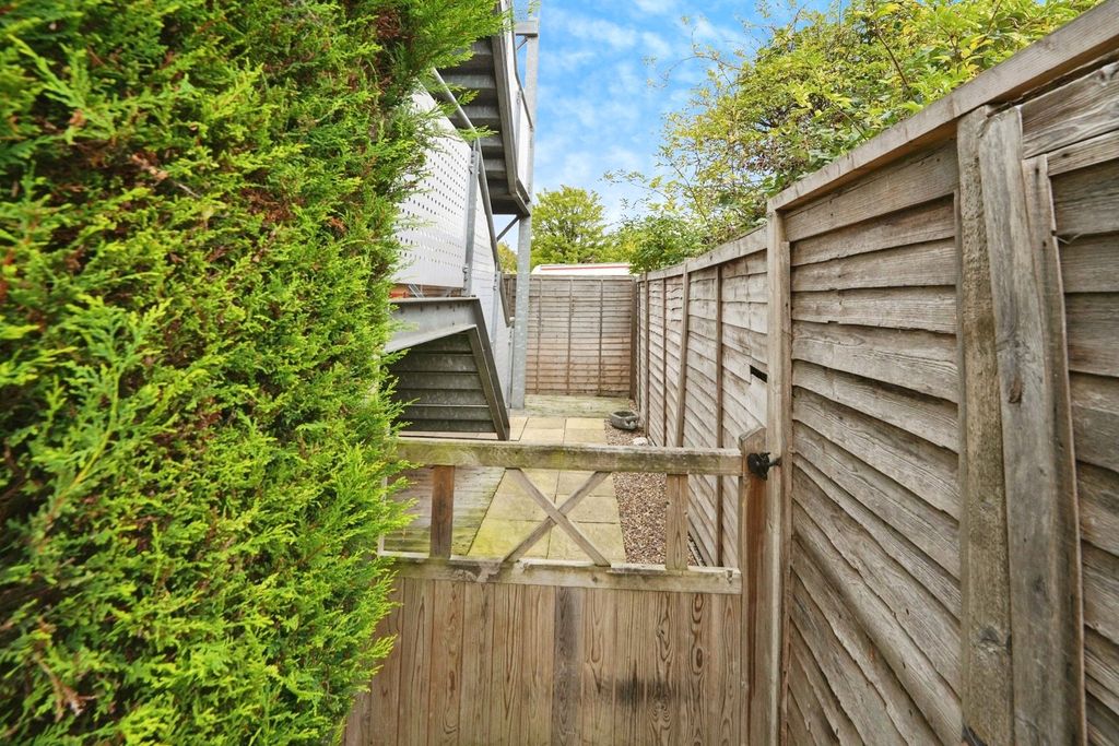 Additional image 14 of 2 bed flat for saleLower Leys, Evesham, Worcestershire WR11