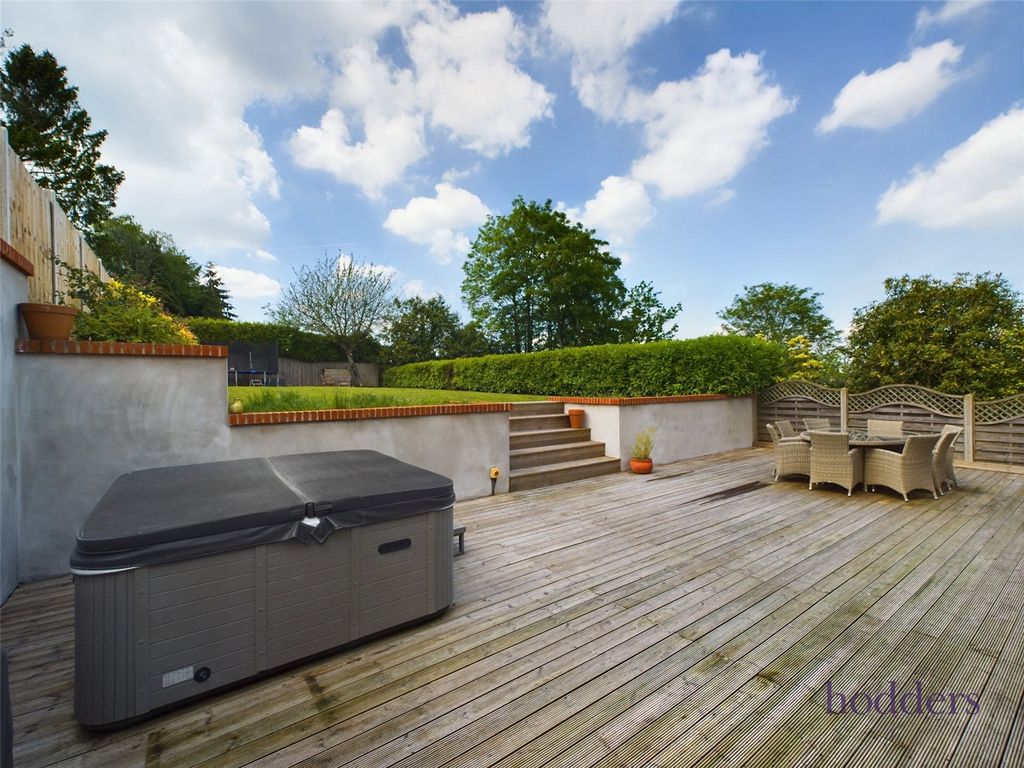 Additional image 4 of 6 bed detached house for saleFerndale Avenue, Chertsey, Surrey KT16