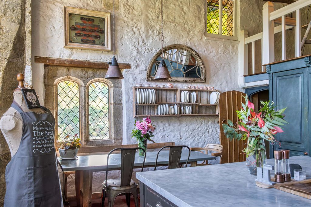 Additional image 4 of 7 bed detached house for saleLondon Road, Pulborough, West Sussex RH20