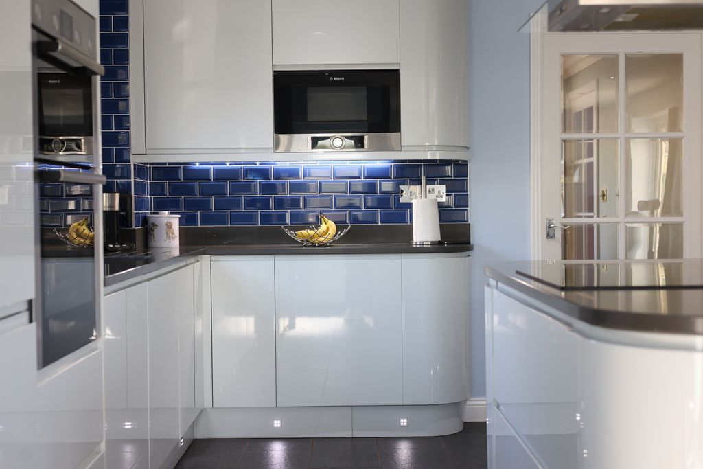 Additional image 7 of 4 bed detached house for sale4 Hatwell Row, Carterton OX18