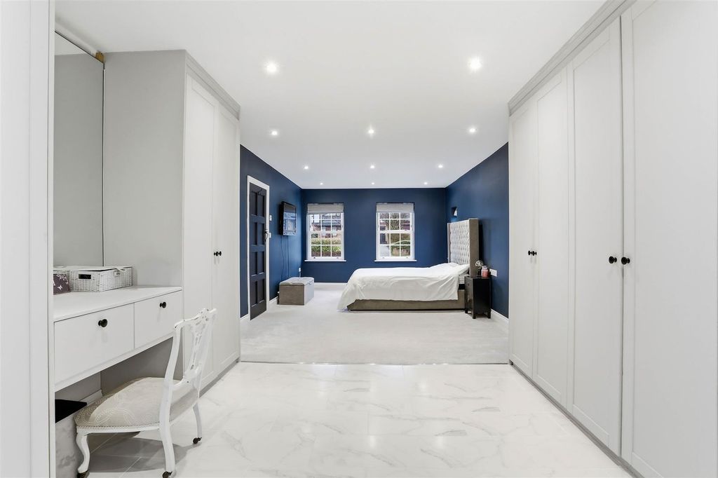 Additional image 37 of 7 bed detached house for saleWest Way, Carshalton SM5