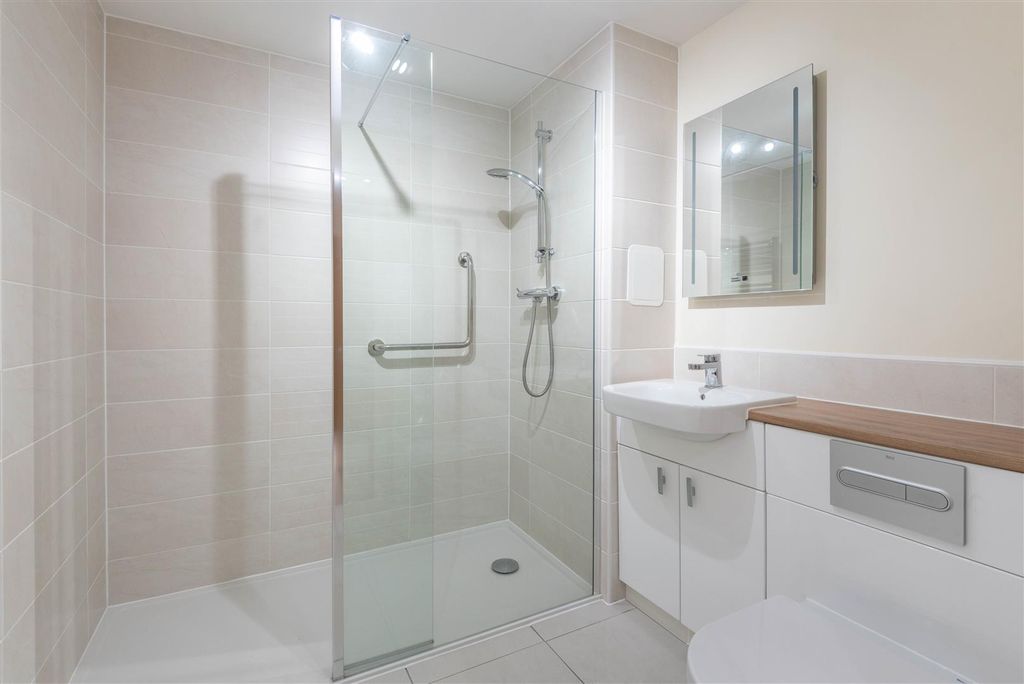 Additional image 5 of 1 bed flat for salePreston Road, Clayton-Le-Woods, Chorley PR6