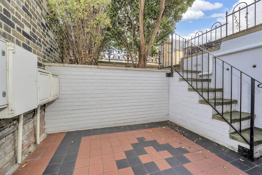 Additional image 25 of 4 bed town house for saleSt. Andrews Street North, Bury St Edmunds IP33