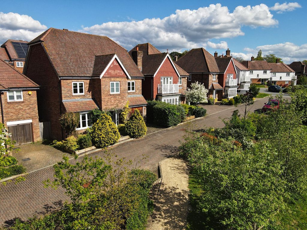 Additional image 21 of 5 bed detached house for saleHolland Park, Caterham CR3