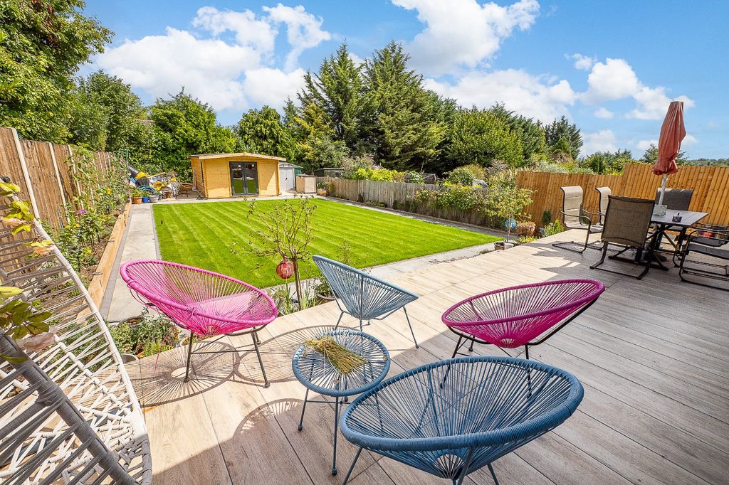 Additional image 27 of 7 bed detached house for saleVincent Avenue, Carshalton SM5