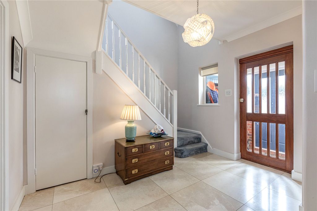 Additional image 11 of 4 bed detached house for saleChertsey, Surrey KT16