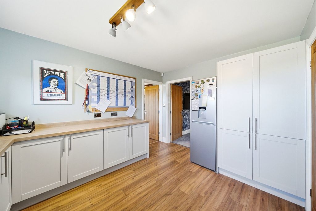 Additional image 19 of 4 bed barn conversion for saleGlen View Road, Burnley BB11