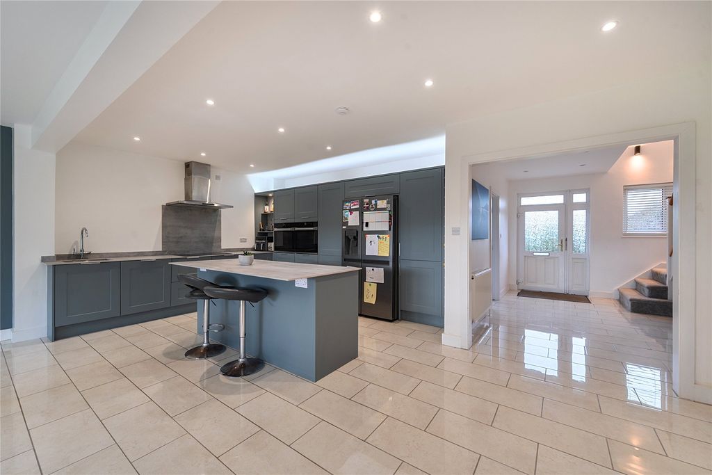 Additional image 7 of 5 bed bungalow for saleTregurthen Road, Camborne TR14