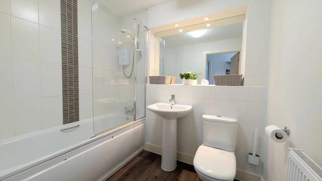 Additional image 7 of 1 bed flat for saleVyvyan House, Kerrier Way, Camborne, Cornwall TR14
