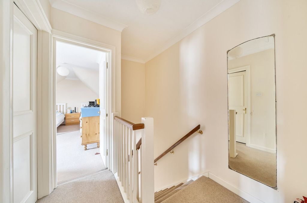 Additional image 15 of 3 bed flat for saleChapel Street, Chichester PO19