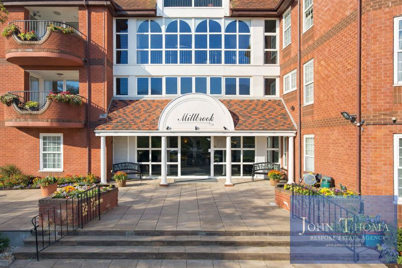 Additional image 2 of 3 bed flat for saleManor Road, Chigwell IG7